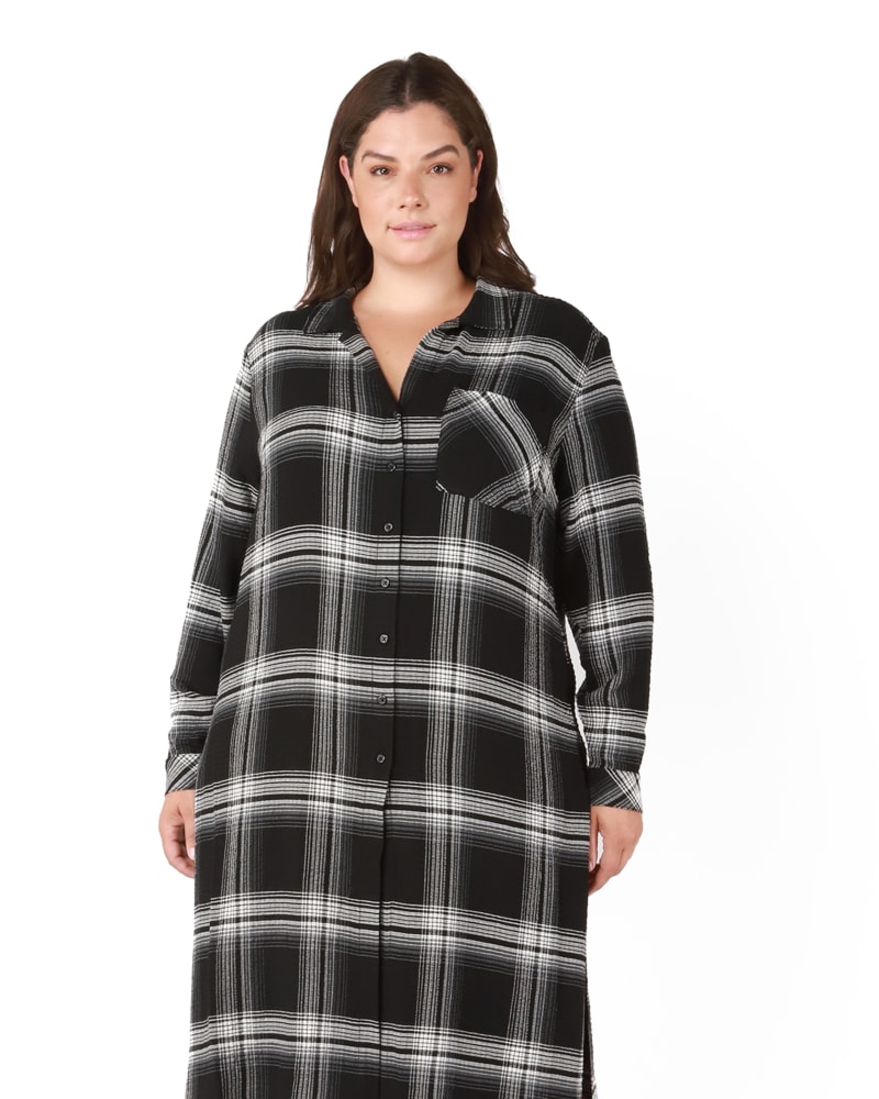 Front of a model wearing a size 0X Sydney Plaid Maxi Shirtdress in Black / White by DEX PLUS. | dia_product_style_image_id:237843